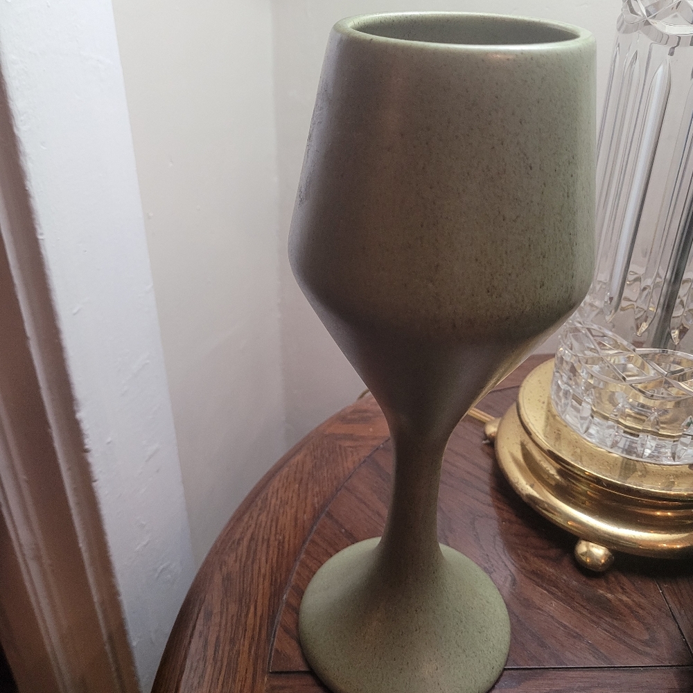 Haeger Goblet Planter Green mottled USA Macomb Gold Sticker Potteries Pottery 9"